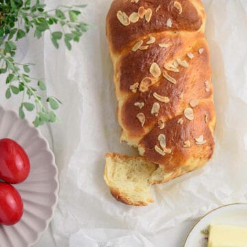 Greek-Tsoureki-Bread-Recipe
