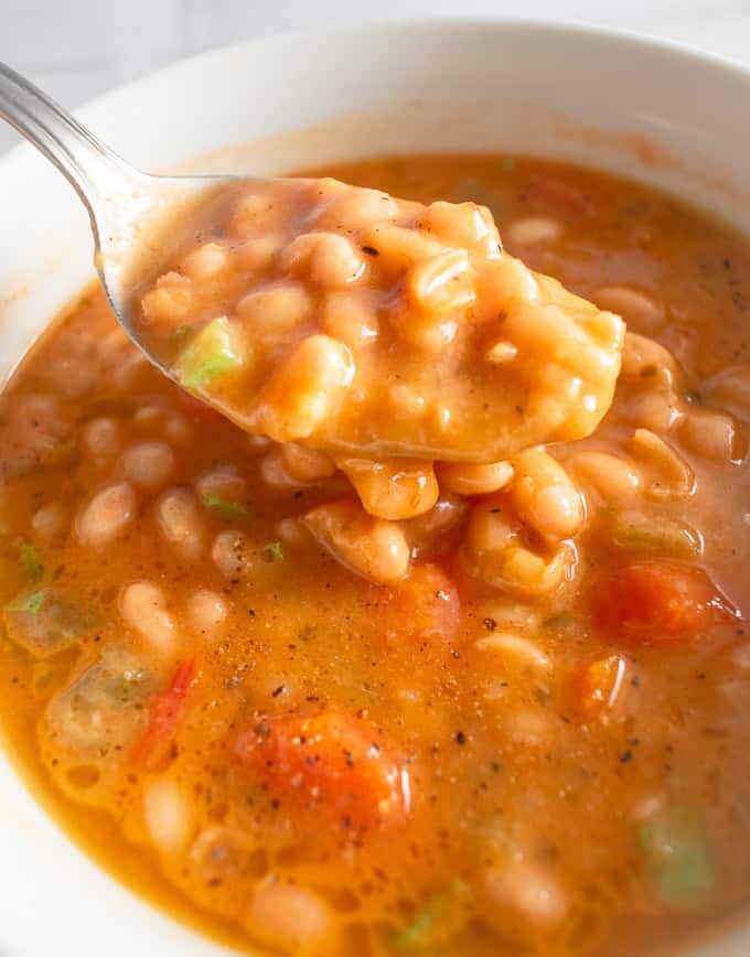 White Bean And Tomato Soup