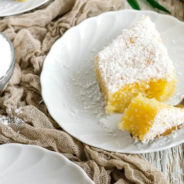 Coconut-Semolina-Cake-Revani-Recipe