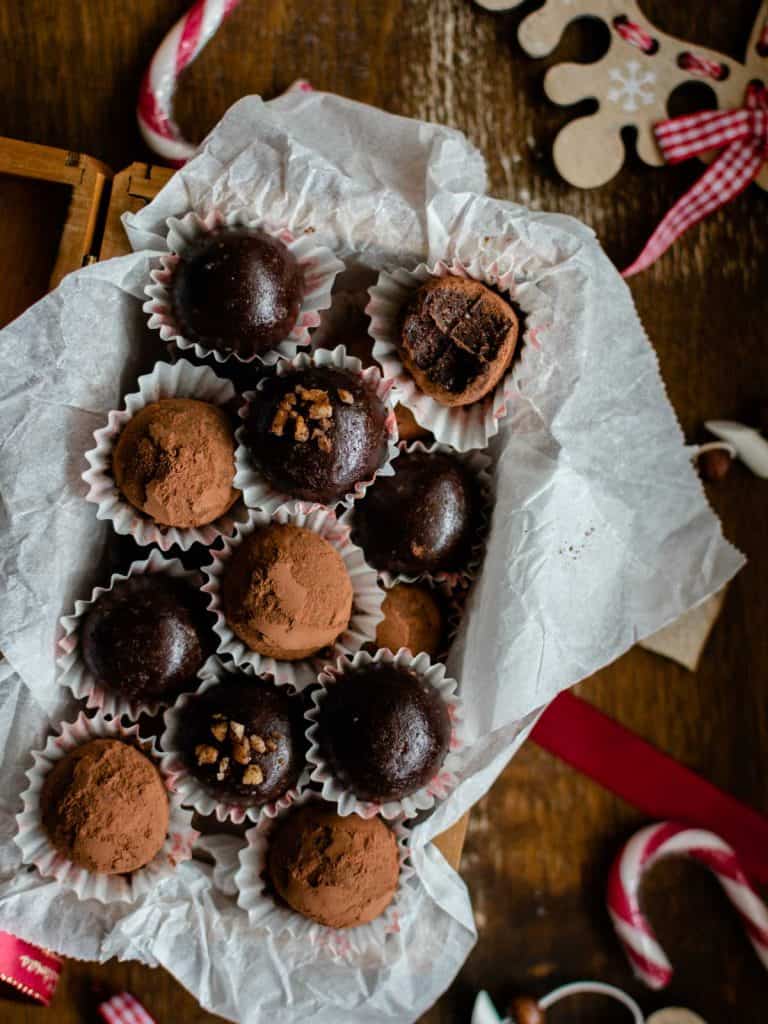 3 Ingredient Truffles With Cocoa