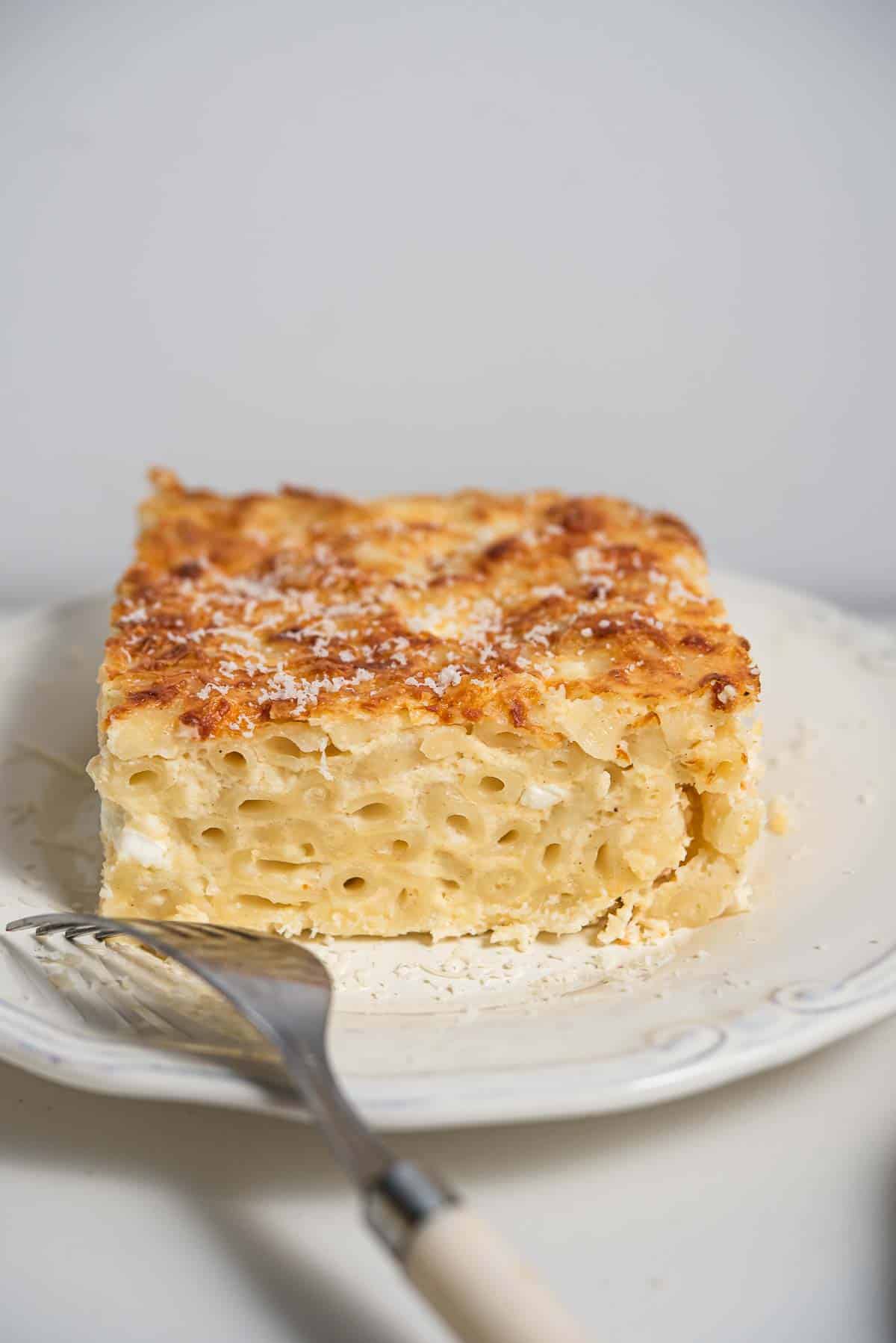 Macaroni And Cheese Pie