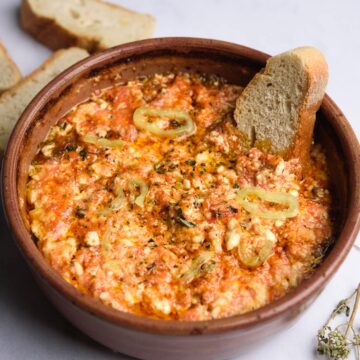 Greek-Baked-Feta-Dip-With-Tomatoes