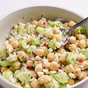 Greek-Chickpea-Salad-Recipe