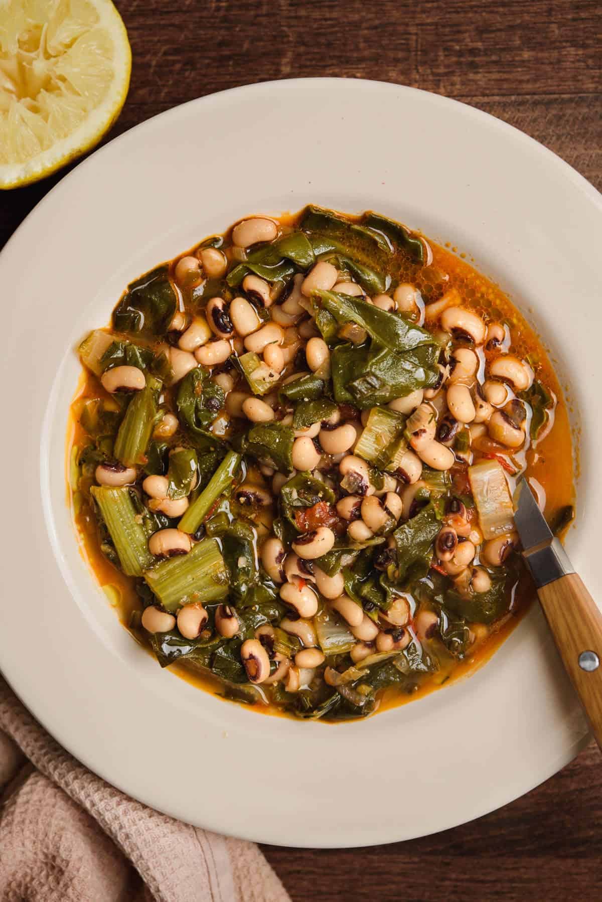 Black Eyed Peas Soup With Collard Greens