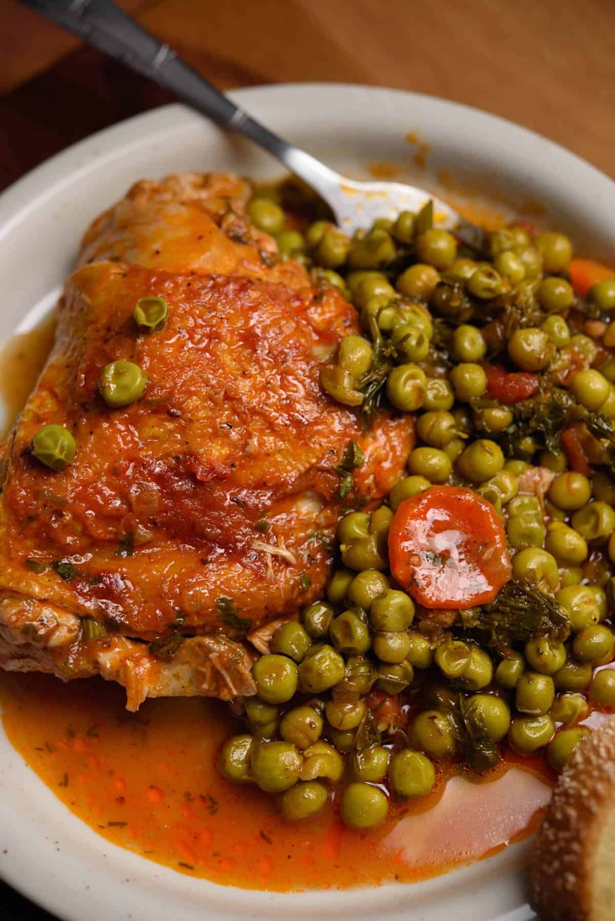 Chicken With Green Peas Stew