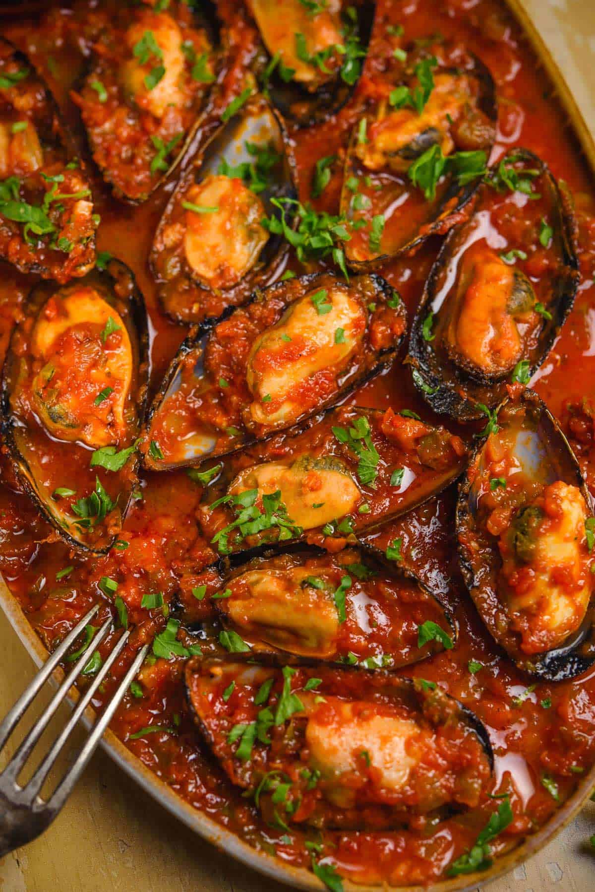 Mussels With Tomato Sauce