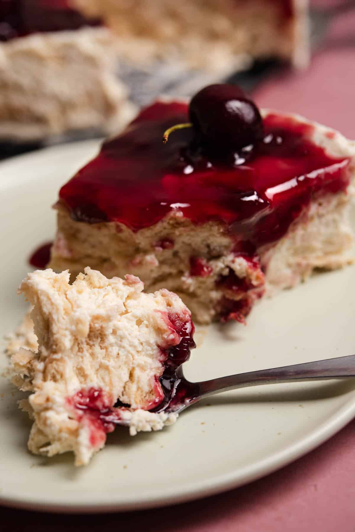 Easy Yogurt Torte