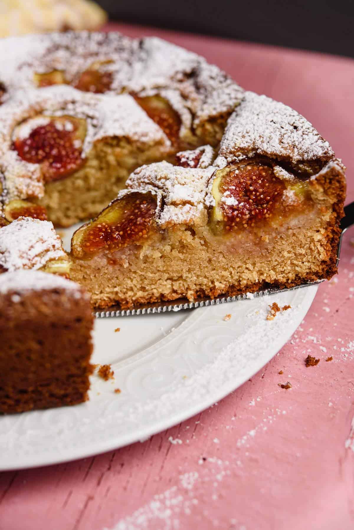 Fig Cake With Almonds